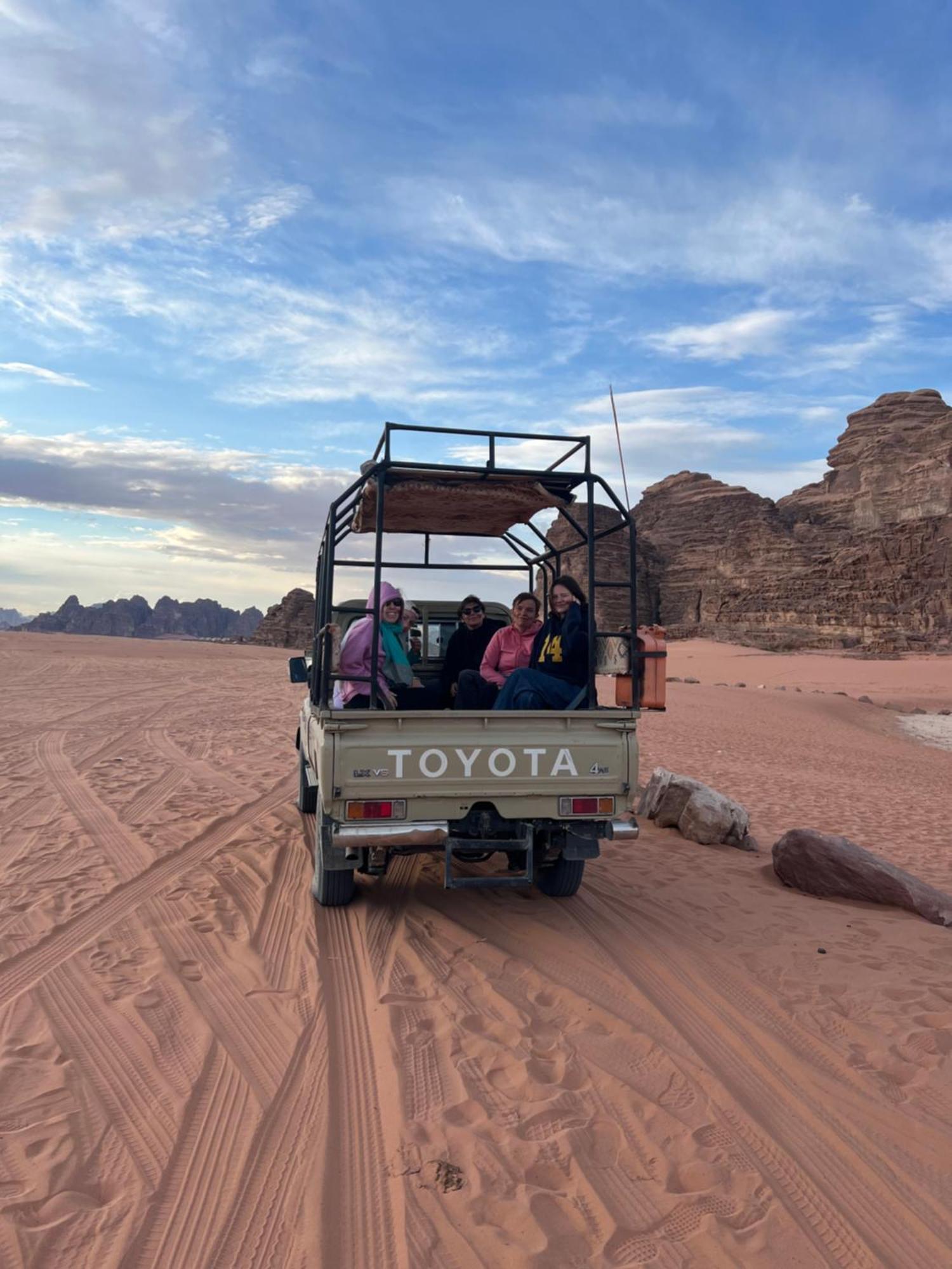 Wadi Rum Mars Camp Экстерьер фото